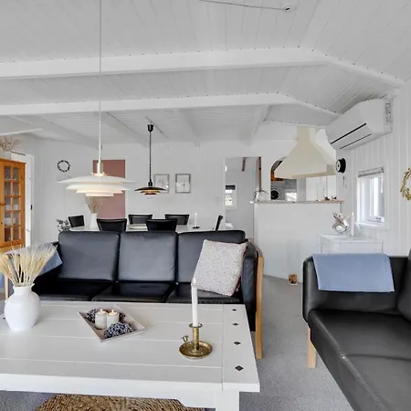 Blommevaenget Vi Vakantiehuis *